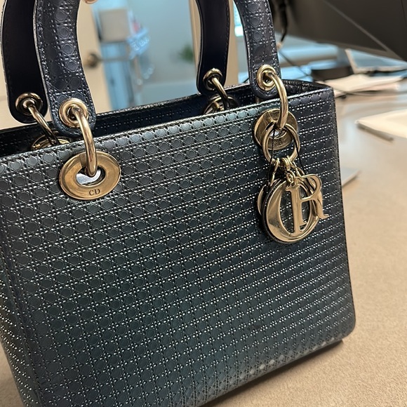 Authentic Patent metallic Lady Dior blue bag - Picture 5 of 11